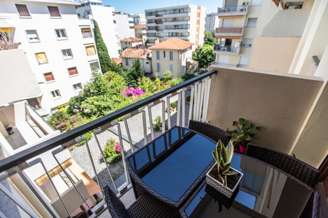 ++++ Renovated Cosy 50M2 Sunny Flat / Balcony / Close To Beach And To The Palais Des Festivals ++++ Cannes Eksteriør billede