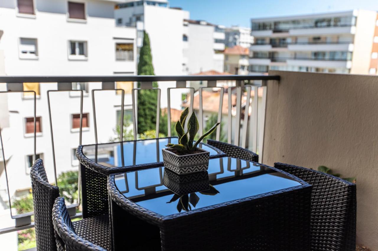 ++++ Renovated Cosy 50M2 Sunny Flat / Balcony / Close To Beach And To The Palais Des Festivals ++++ Cannes Eksteriør billede